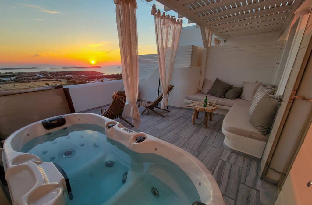 Anna Platanou Suites Paros Greece