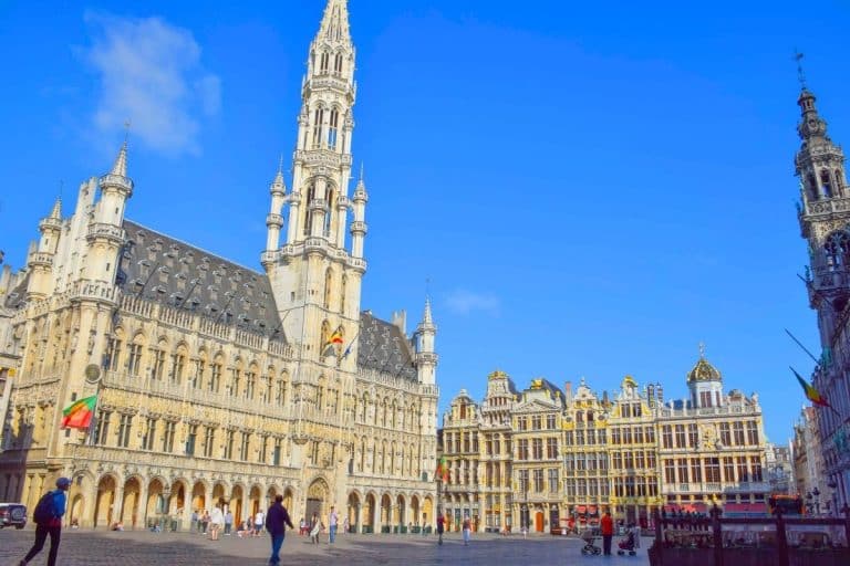 Fun Things to Do in Brussels, Belgium: Beer, Waffles, & One Seriously Quirky Statue!